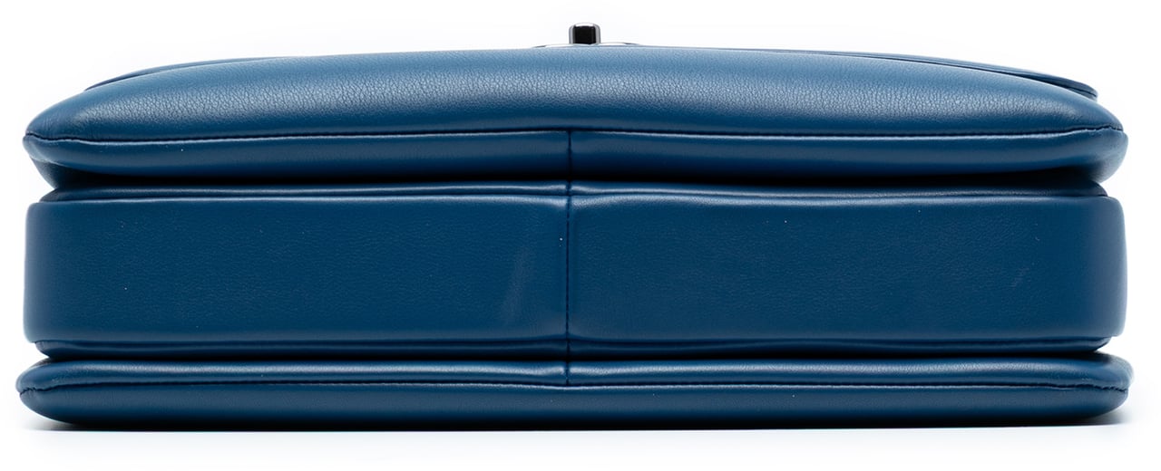 Chanel Medium Lambskin Trendy CC Top Handle Bag Blauw