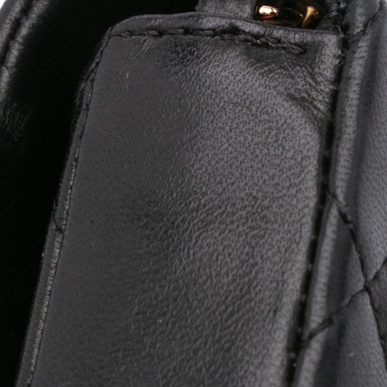 Chanel Micro Quilted Lambskin Single Flap Zwart