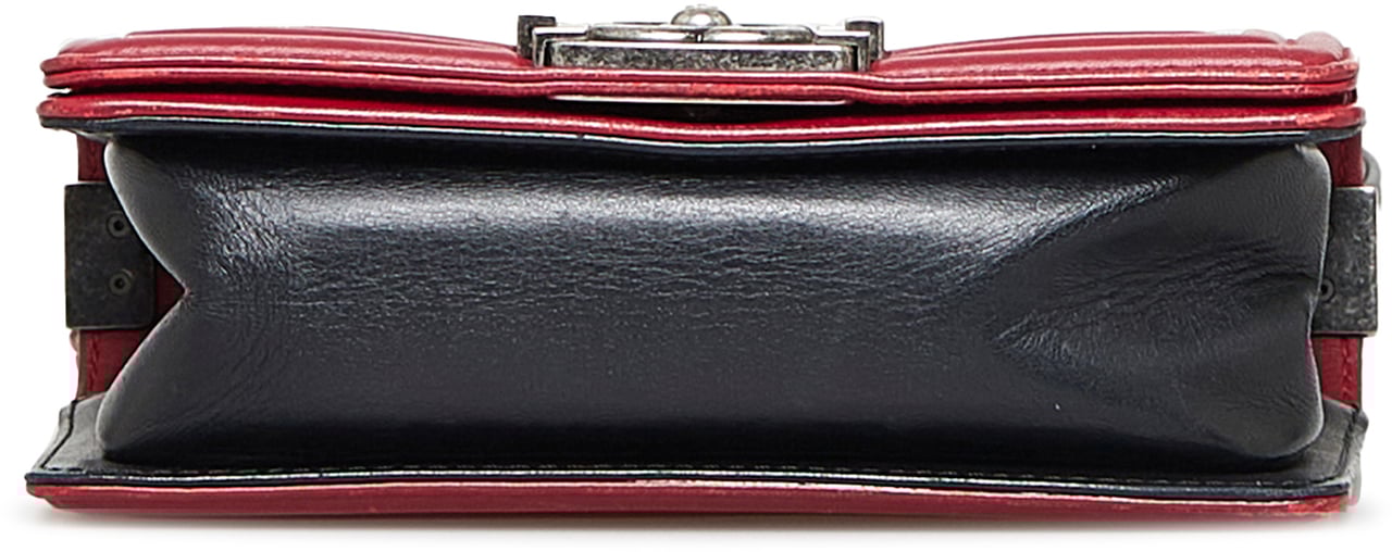 Chanel Small Bicolor Boy Zwart
