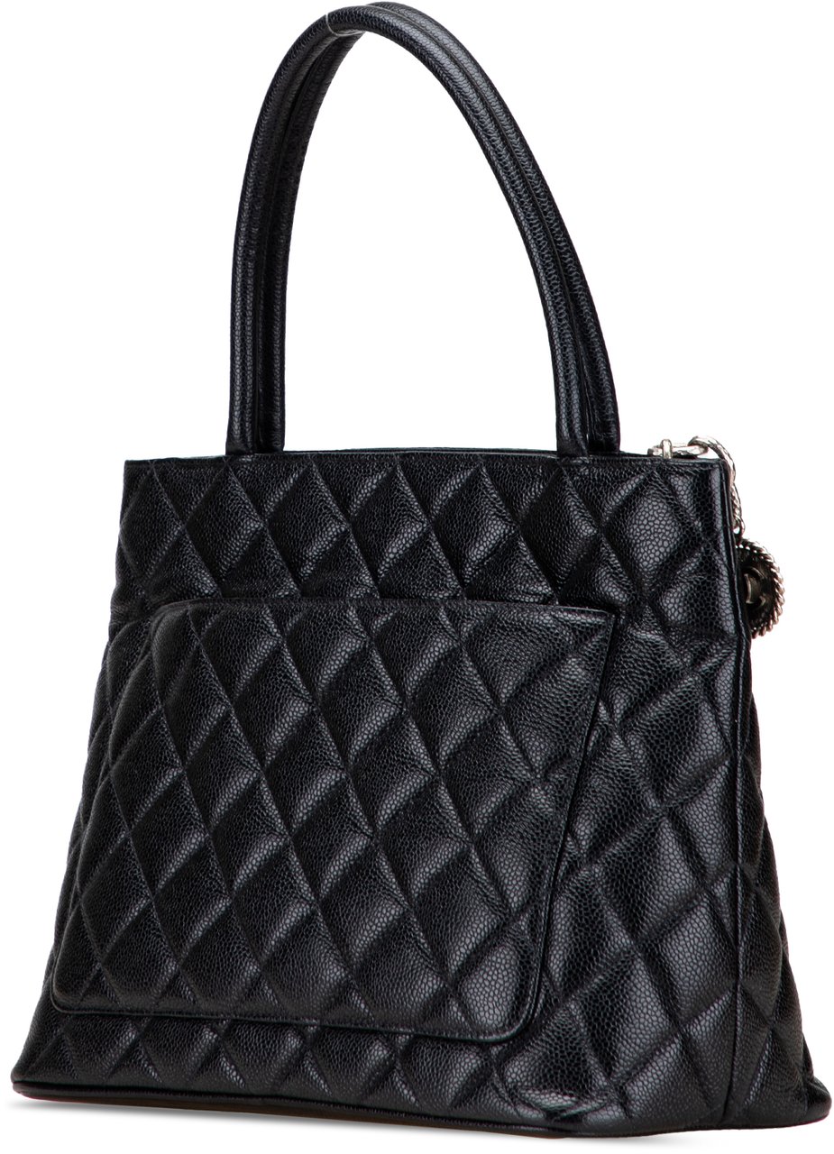 Chanel Caviar Medallion Tote Zwart