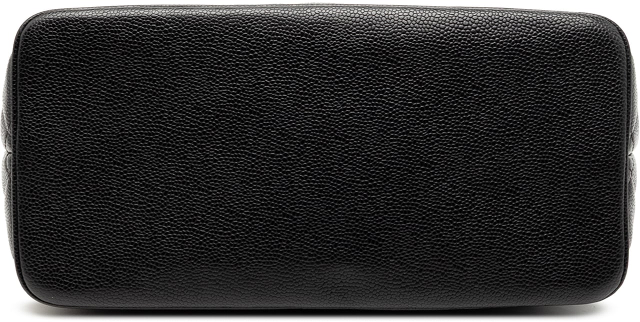 Chanel Caviar Medallion Tote Zwart