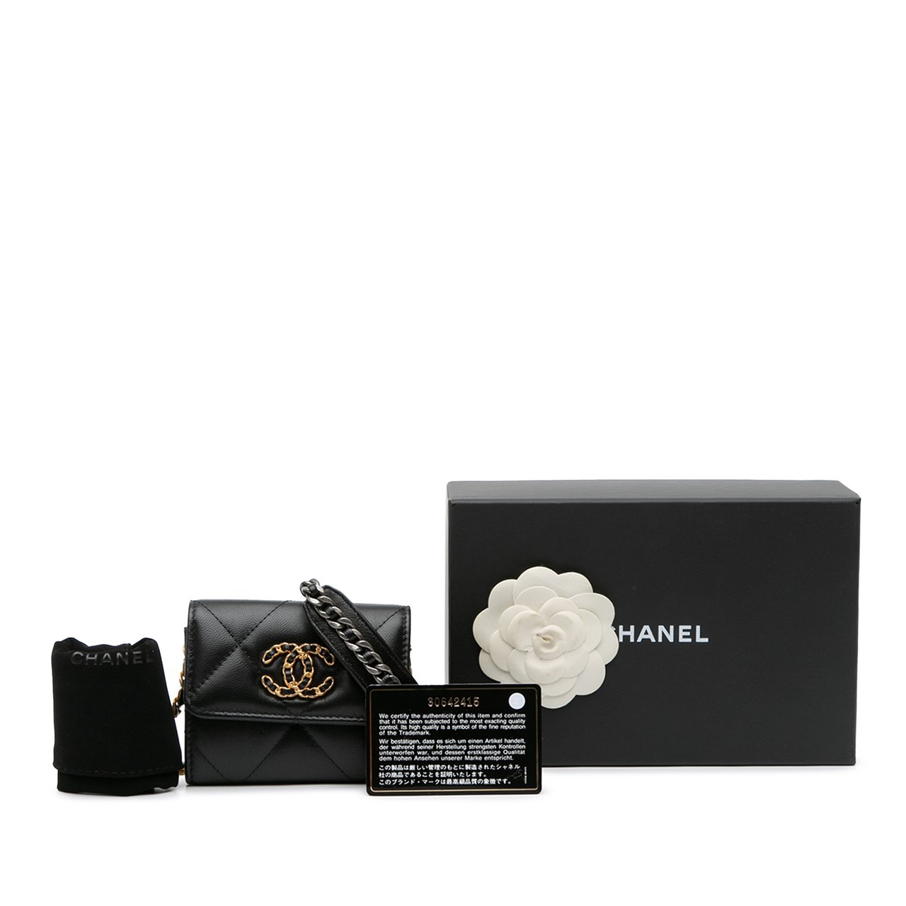 Chanel Lambskin 19 Flap Coin Purse With Chain Zwart