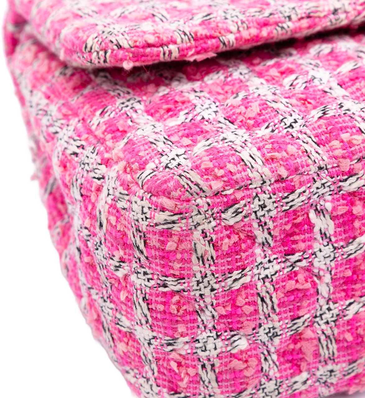 Chanel Jumbo Classic Tweed Double Flap Roze