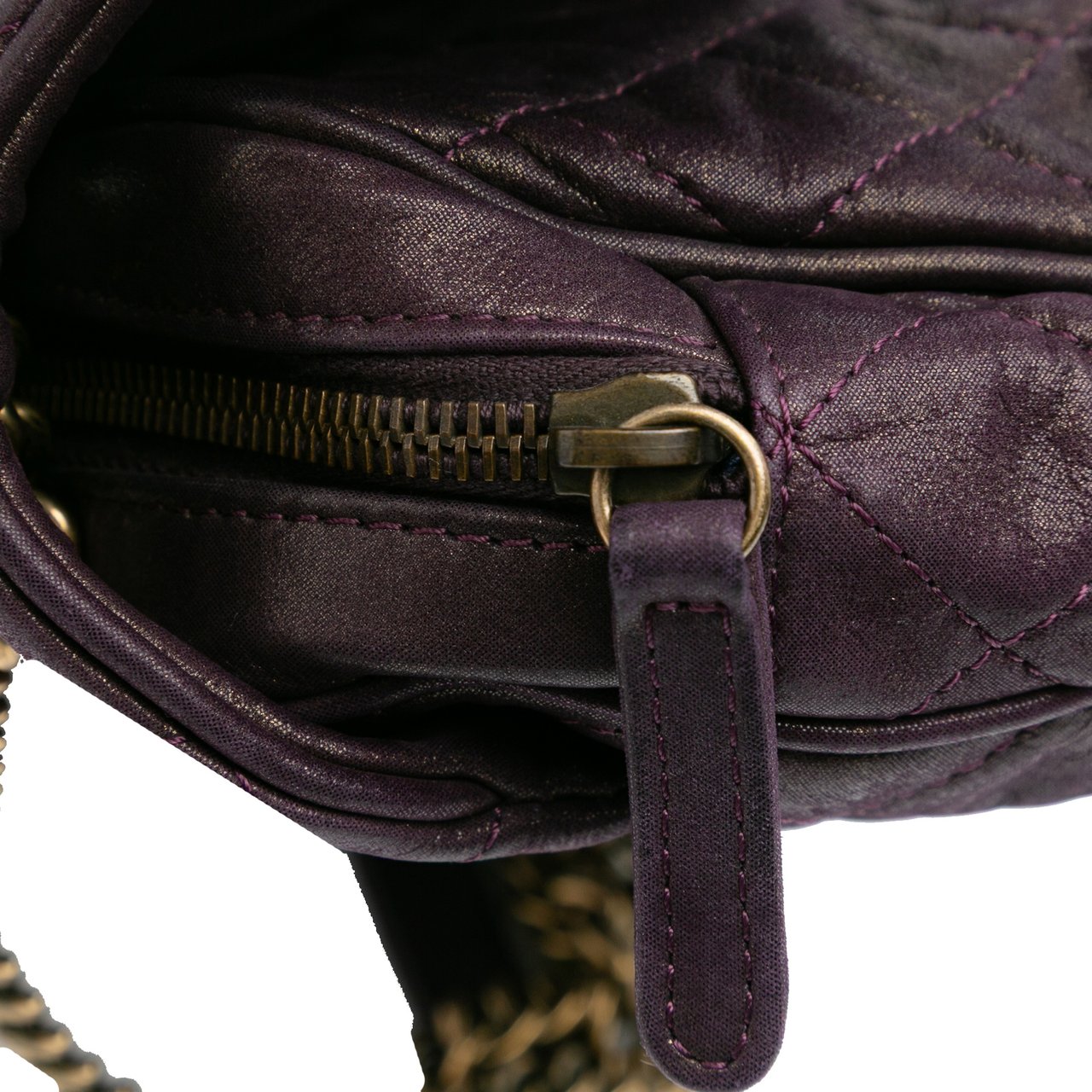 Chanel Small Quilted Iridescent Calfskin Shiva Flap Paars