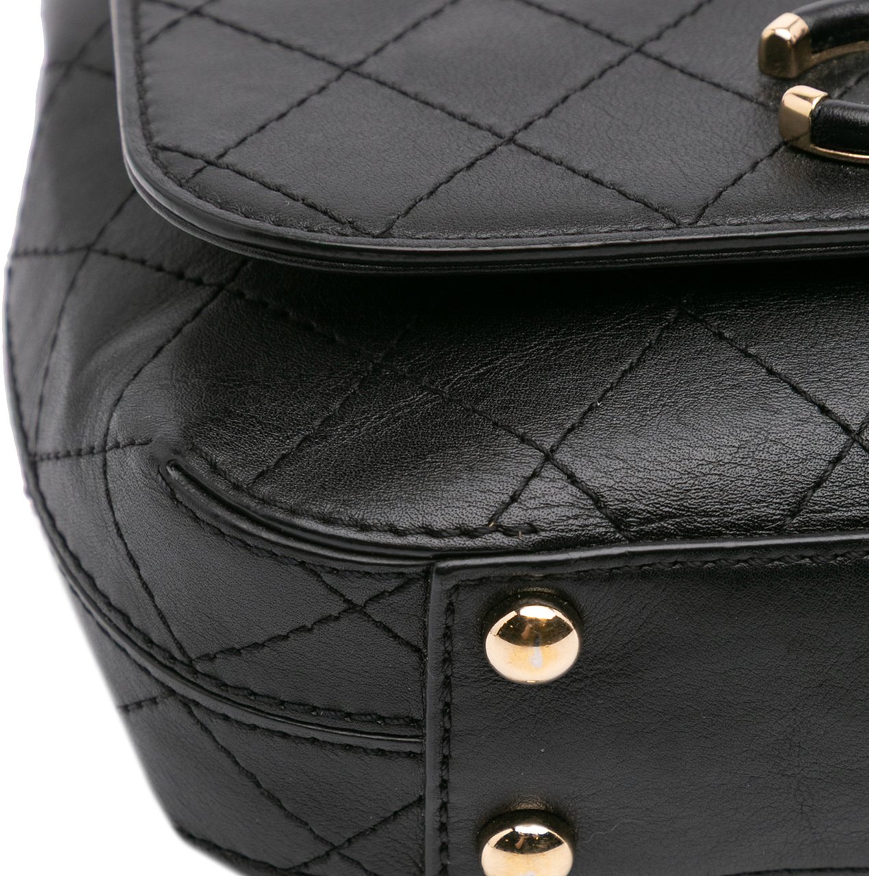 Chanel Small Stitched Calfskin Covered CC Flap Zwart
