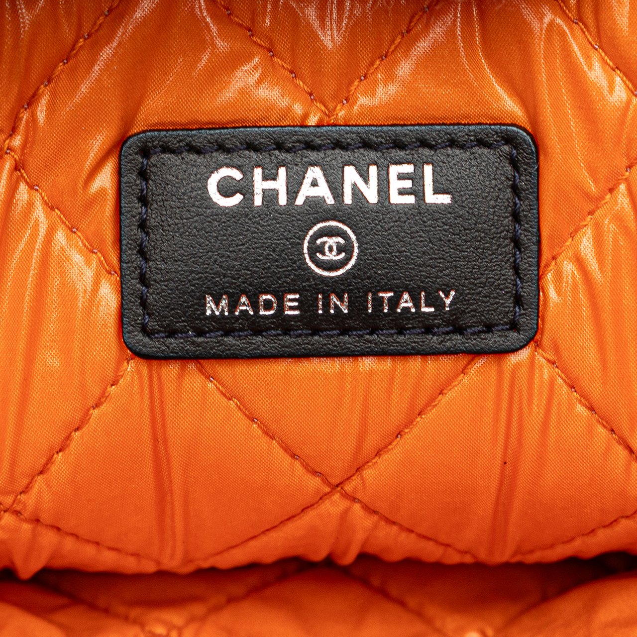 Chanel Medium Denim Deauville O Case Clutch Grijs