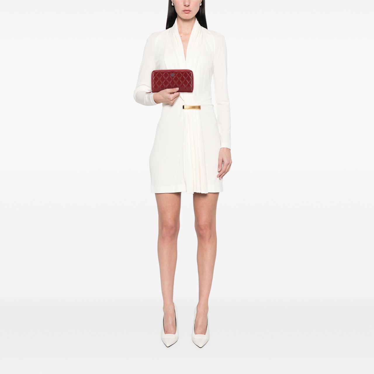 Chanel CC Quilted Caviar Zip Around Long Wallet Rood