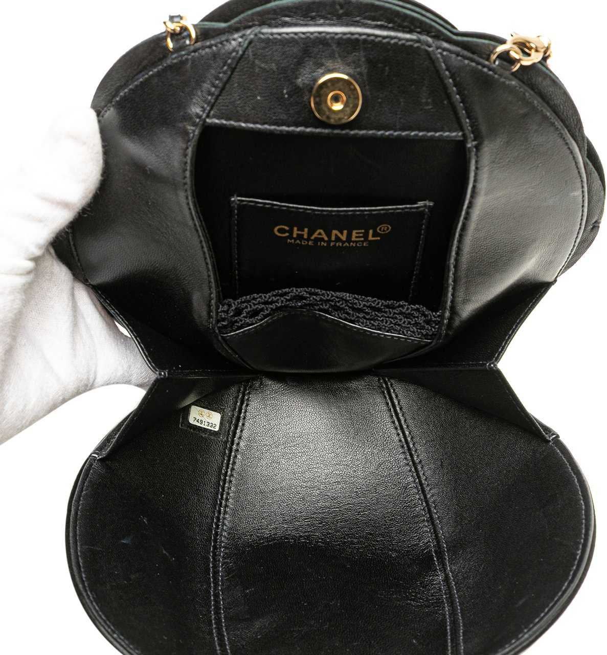 Chanel Lambskin and Satin Camellia Flower Evening Bag Zwart