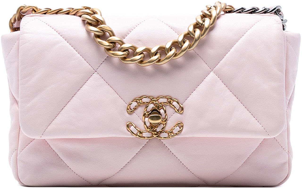 Chanel Medium Lambskin 19 Flap Roze