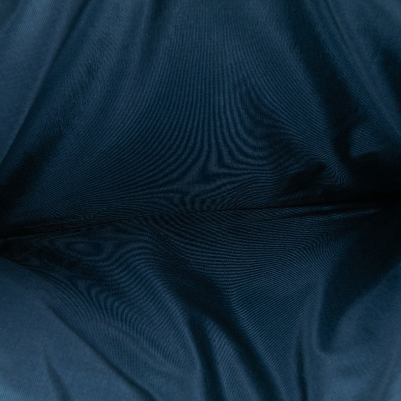 Chanel CC Quilted Lambskin Multi Zip Clutch Blauw