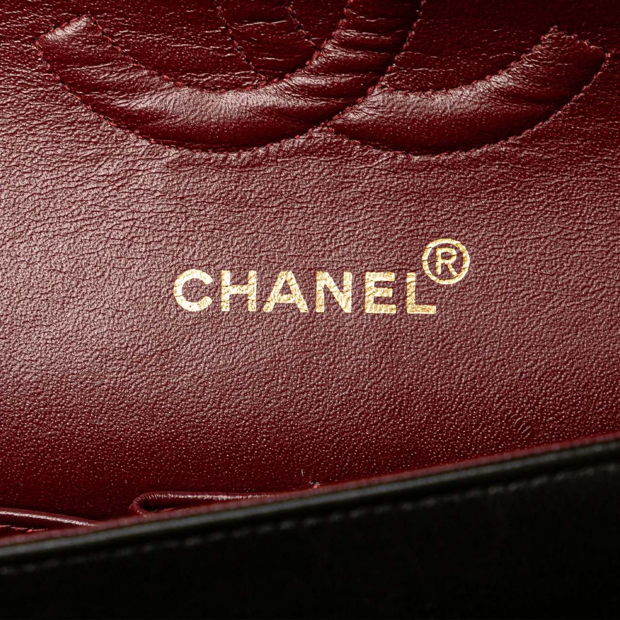 Chanel Medium Classic Lambskin Double Flap Zwart