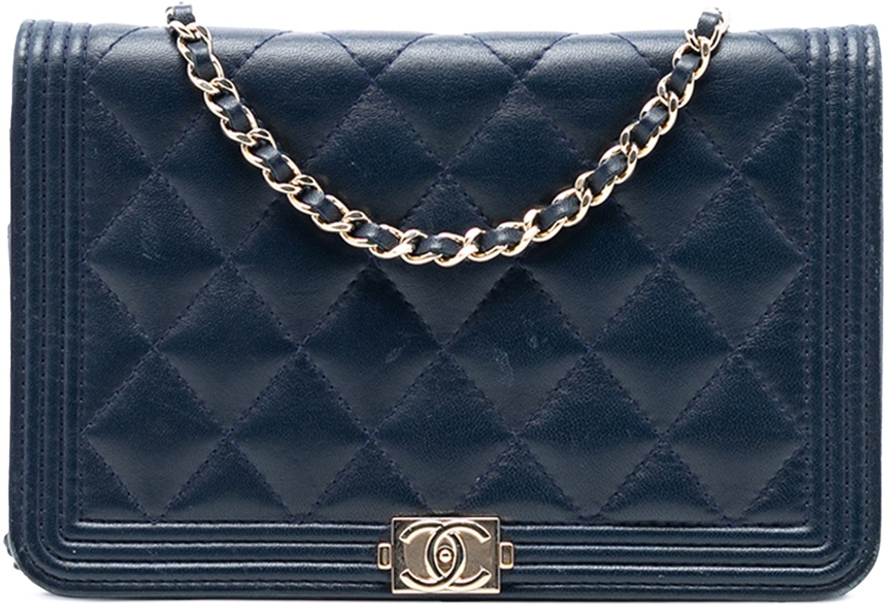 Chanel Quilted Lambskin Boy Wallet On Chain Blauw