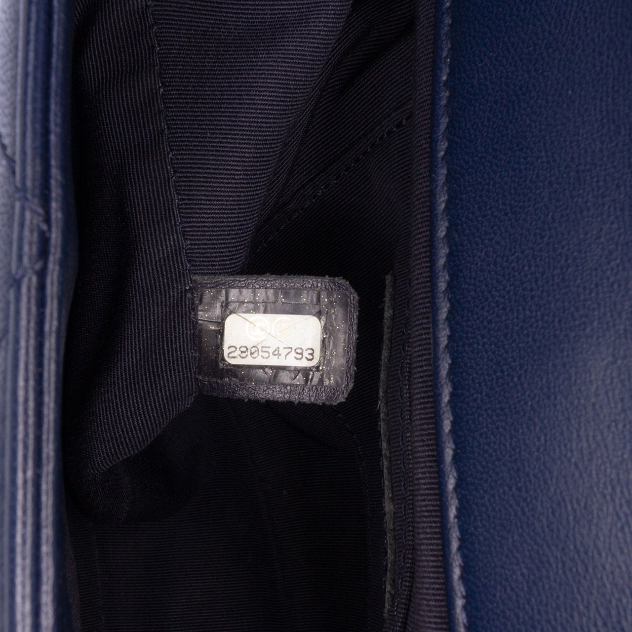 Chanel Mini Lambskin In The Loop Flap Blauw