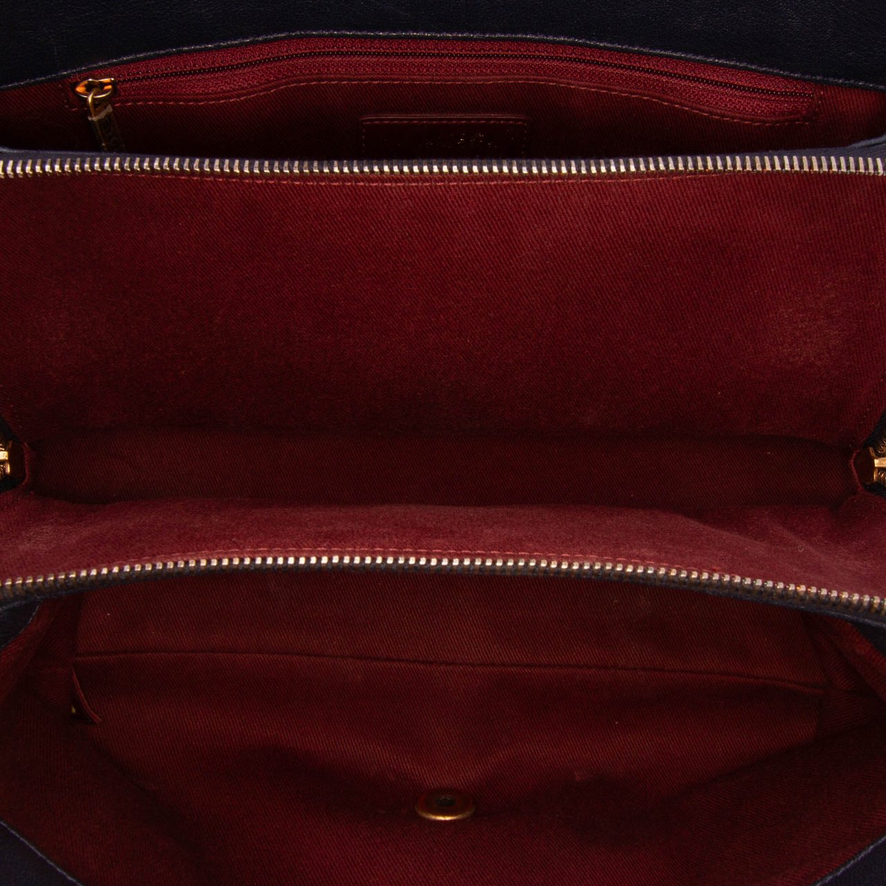 Chanel Paris Rome Large Sheepskin Trapezio Flap Blauw