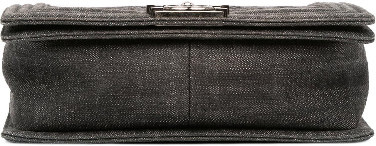 Chanel Old Medium Quilted Denim Boy Flap Grijs