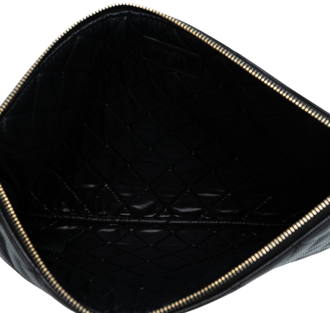 Chanel Medium Quilted Calfskin Pixel Effect O Case Clutch Zwart