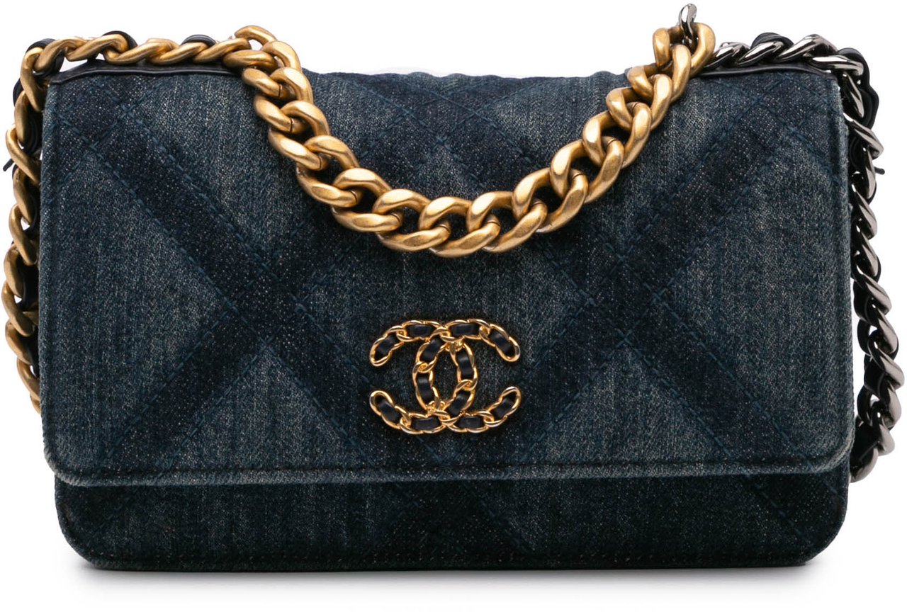 Chanel Denim 19 Flap Wallet On Chain Blauw