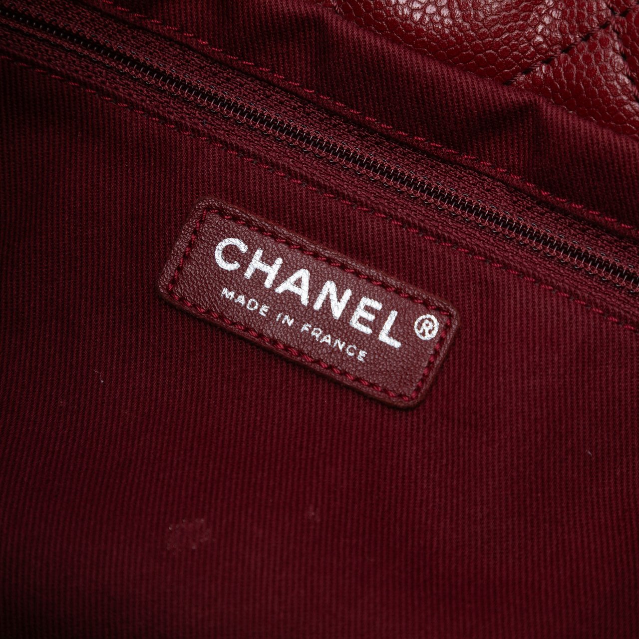 Chanel CC Caviar Timeless Soft Tote Rood