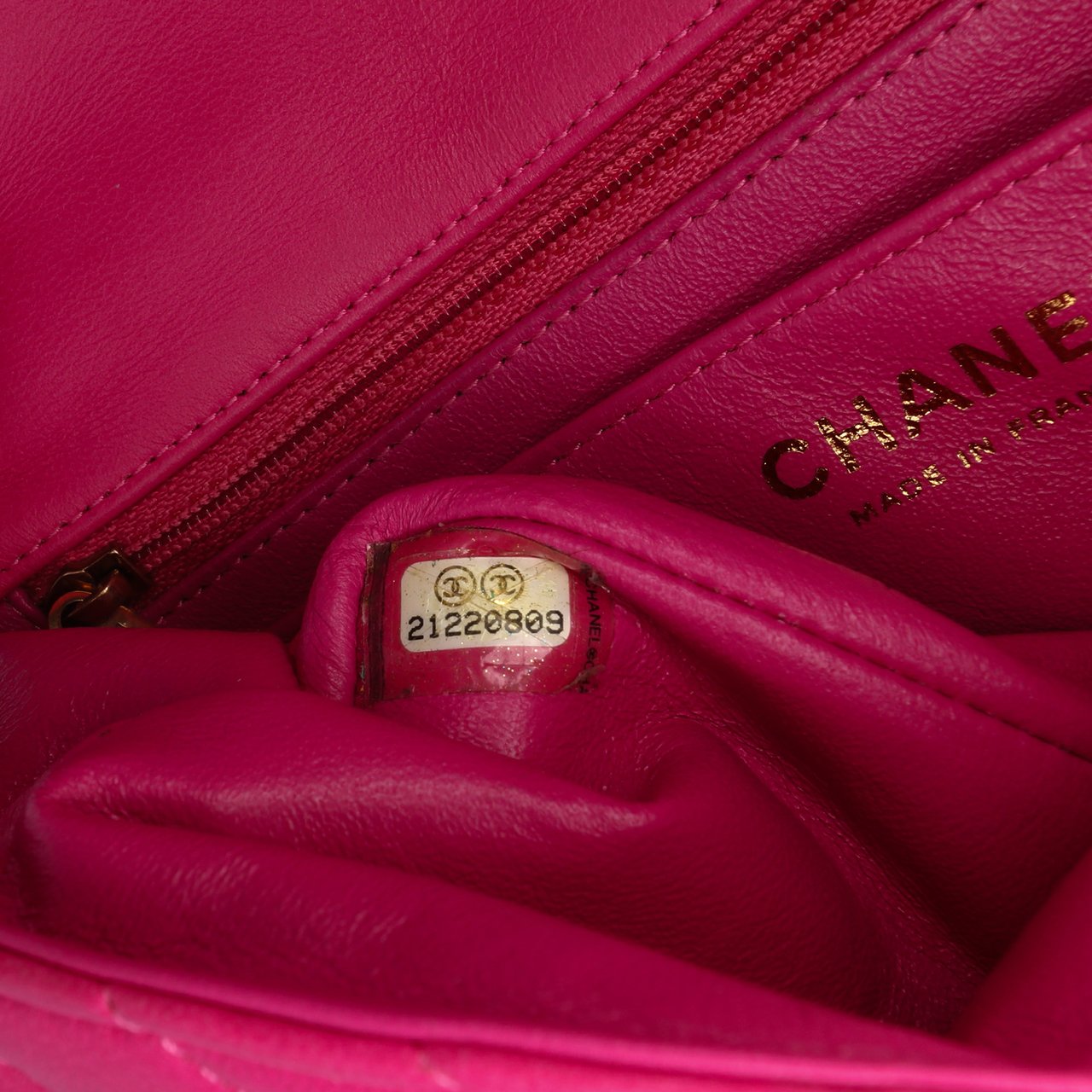 Chanel Mini Rectangular Classic Chevron Lambskin Single Flap Roze
