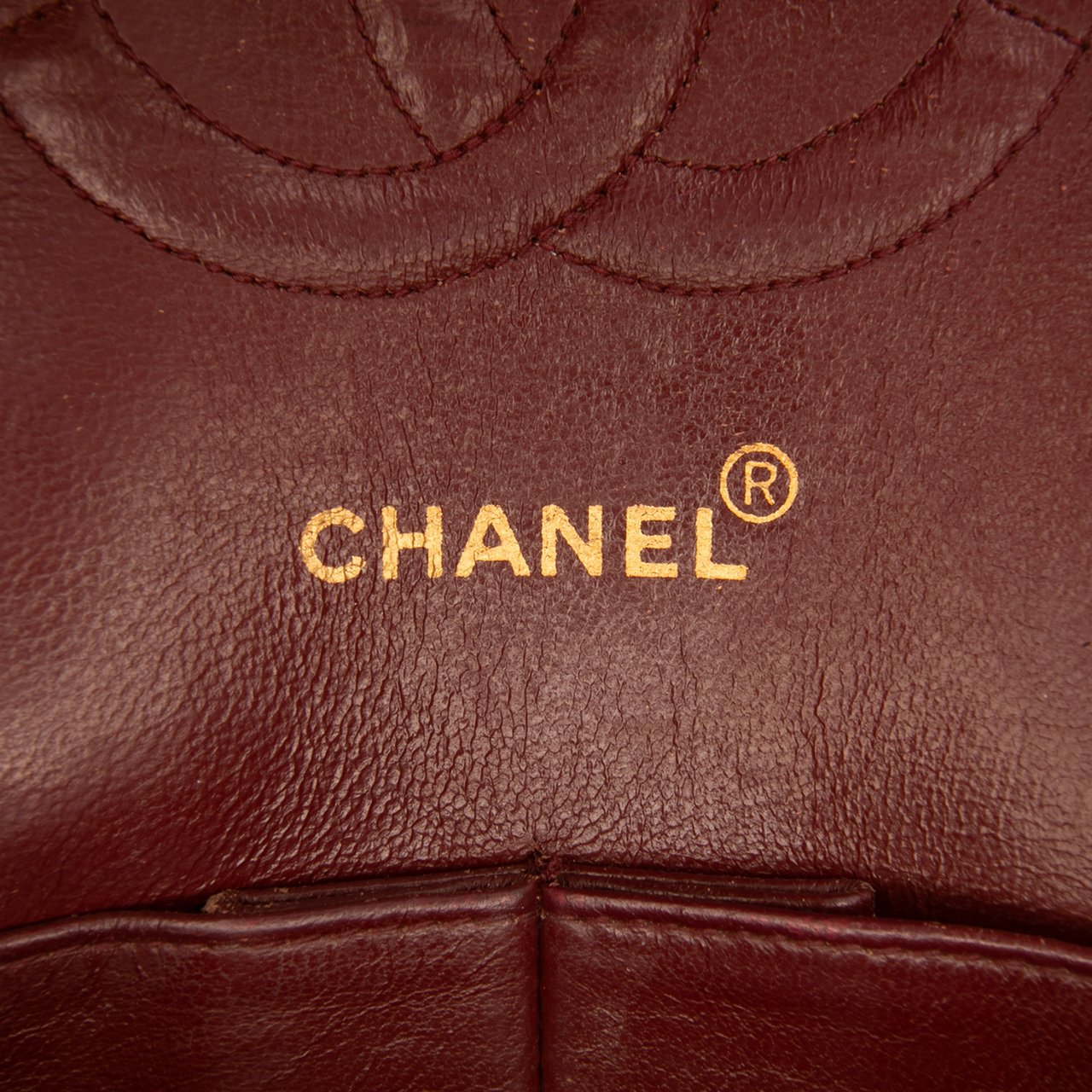 Chanel Medium Classic Lambskin Double Flap Zwart