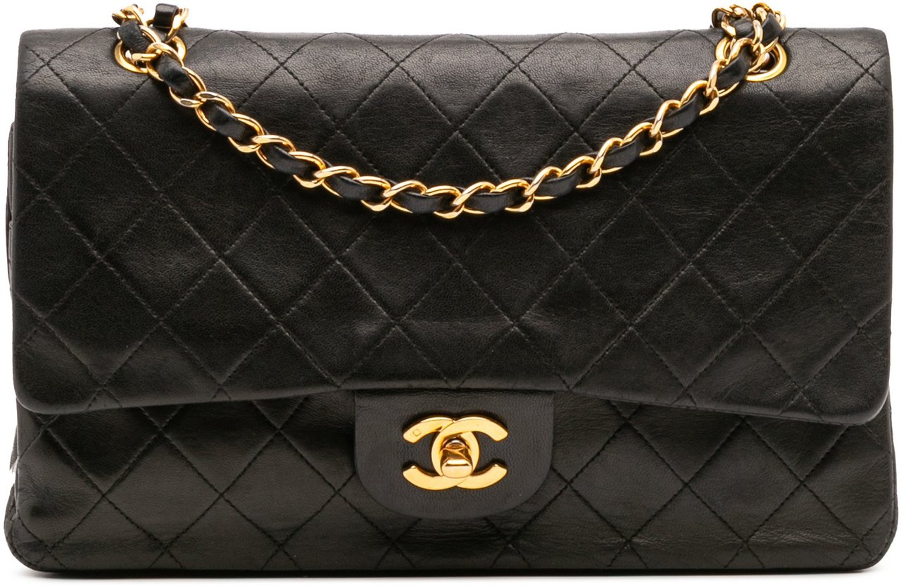 Chanel Medium Classic Lambskin Double Flap Zwart