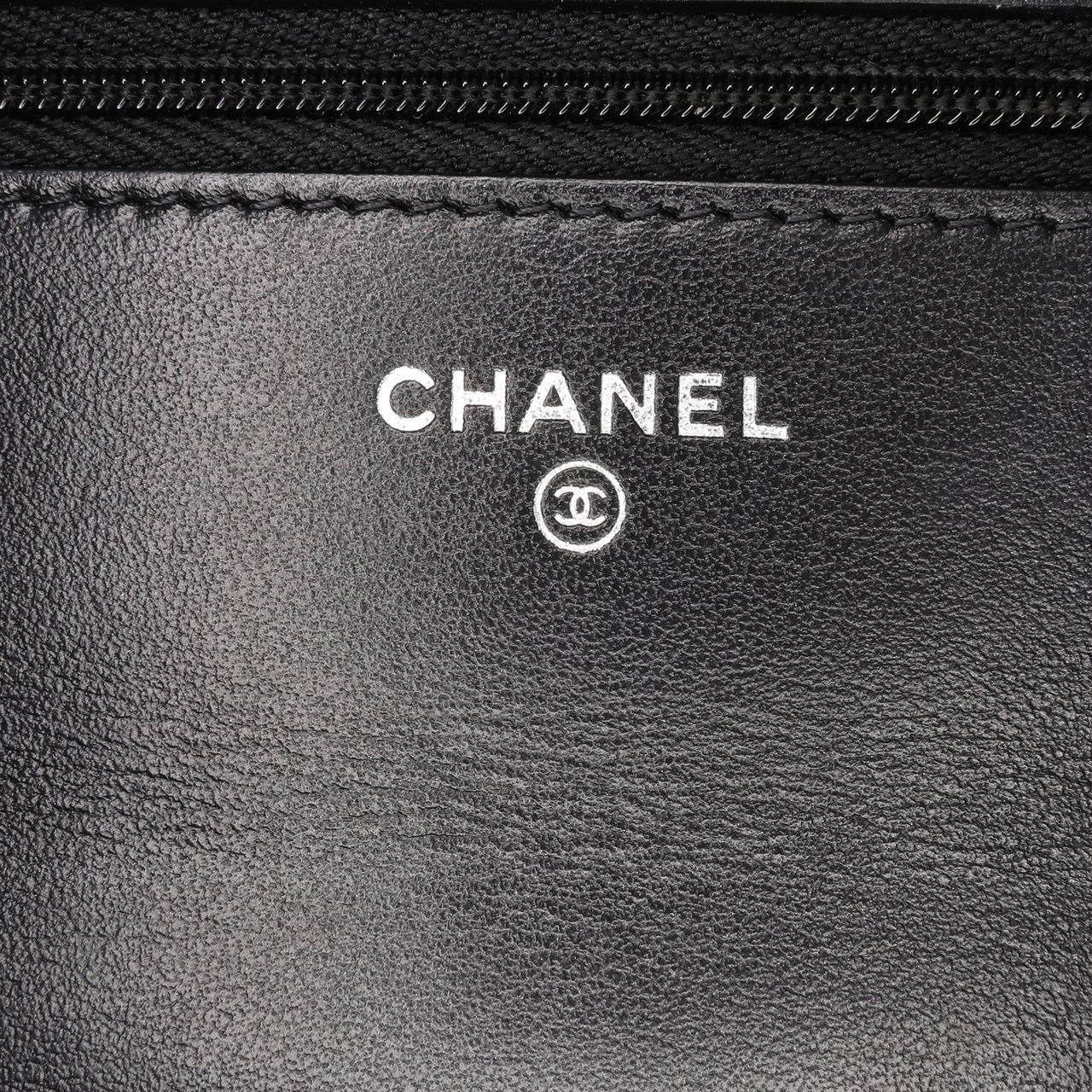 Chanel Quilted Suede Cocostellar Wallet on Chain Zwart