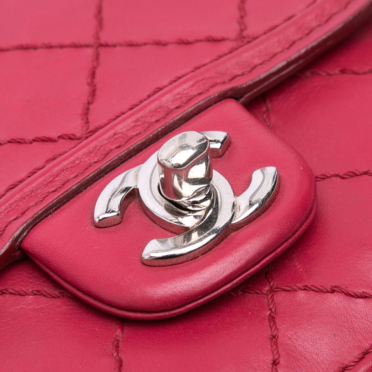 Chanel Mini Stitched Calfskin Citizen Flap Roze