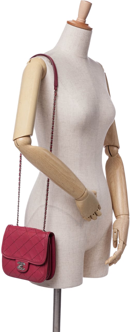 Chanel Mini Stitched Calfskin Citizen Flap Roze