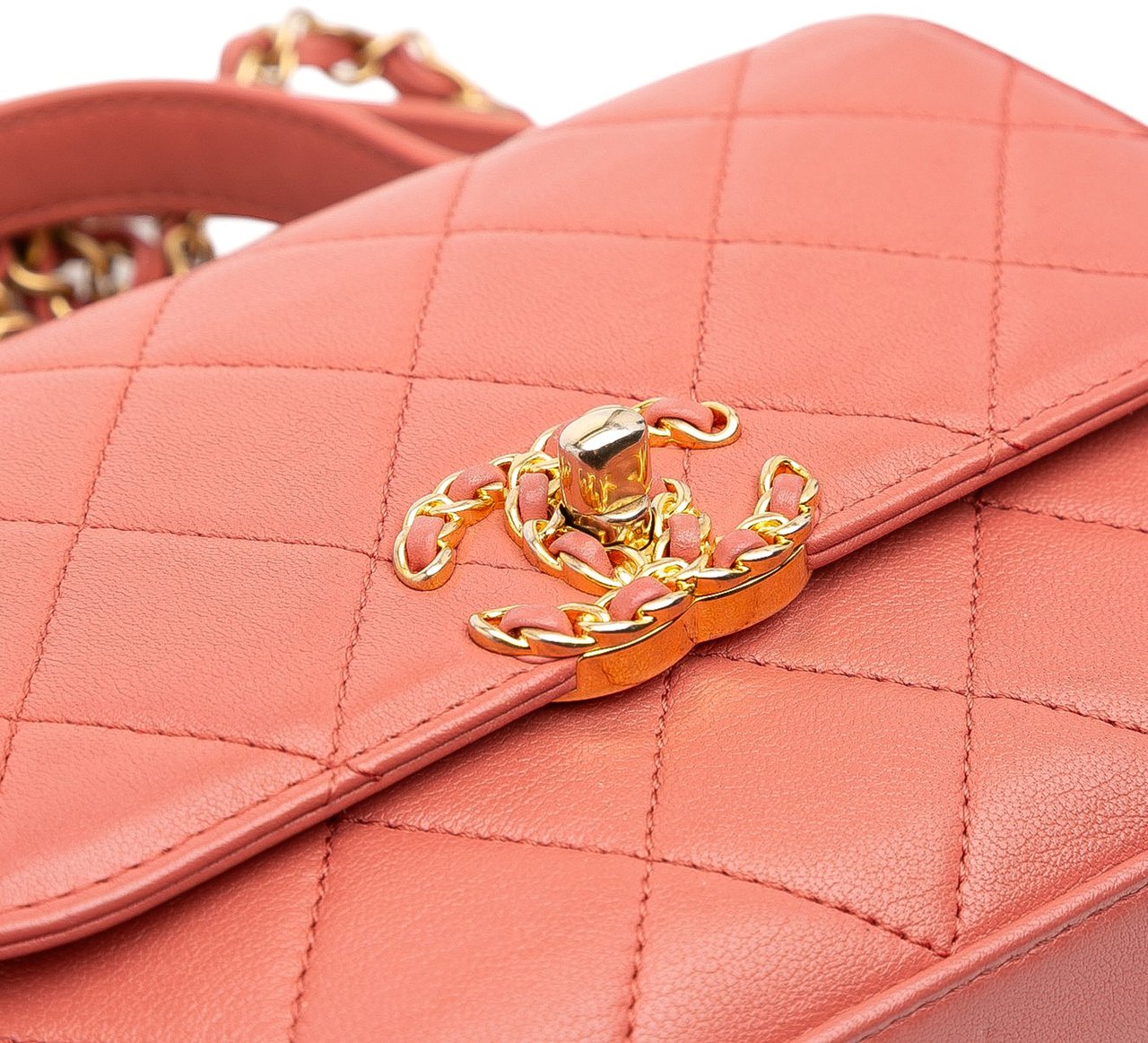 Chanel Quilted Lambskin Chain Infinity Top Handle Bag Roze