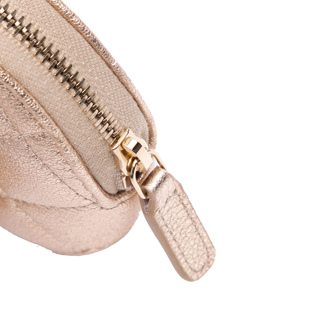 Chanel Metallic Quilted Lambskin Round Clip On Coin Purse Airpods Case Goud