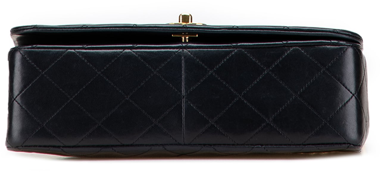 Chanel CC Quilted Lambskin Full Single Flap Zwart