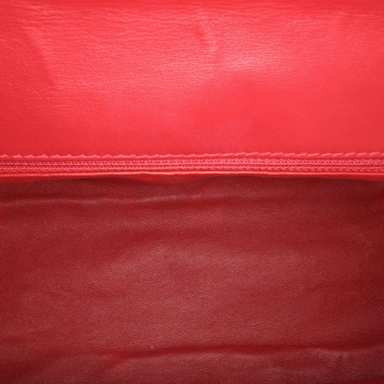 Chanel CC Chevron Patent Accordion Single Flap Rood