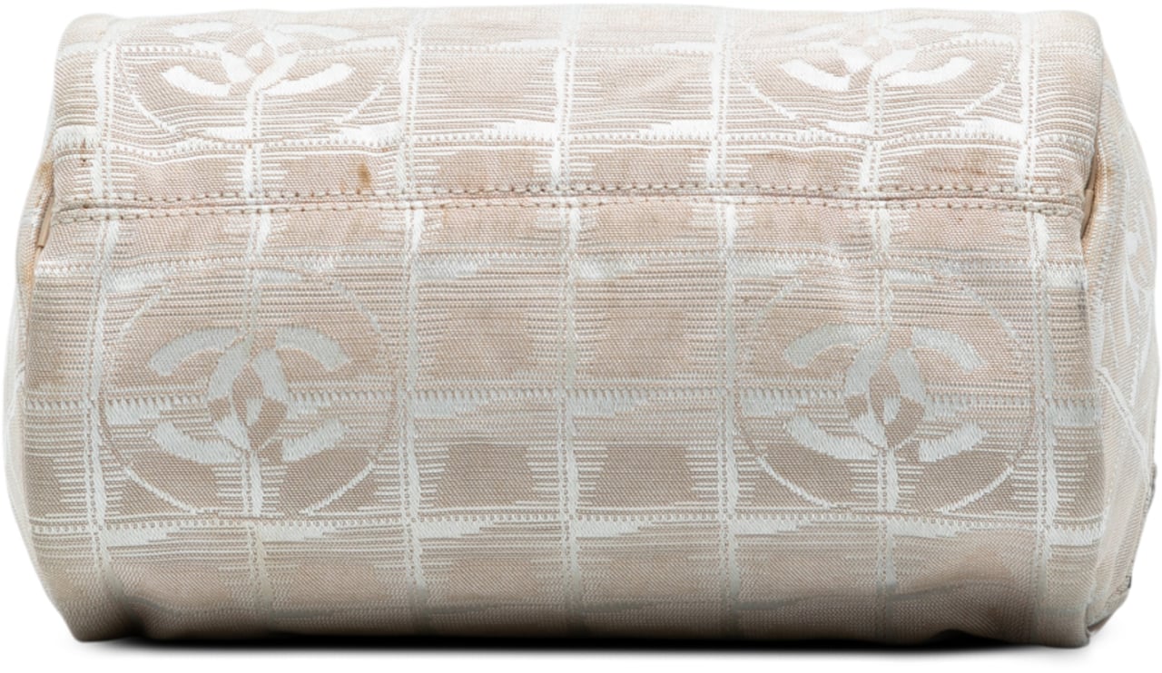 Chanel New Travel Line Cylinder Bag Bruin