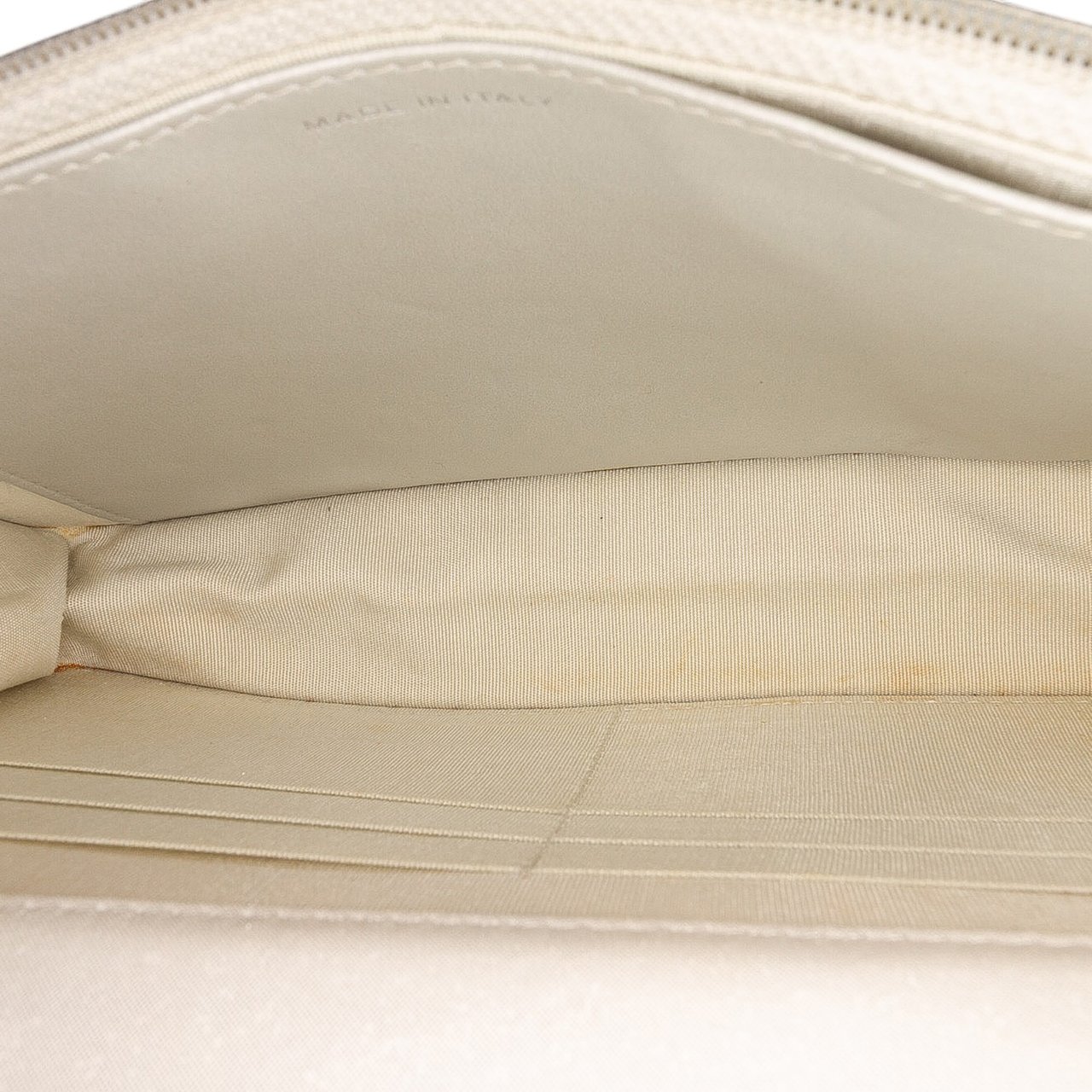 Chanel Metallic Lambskin Star Embossed Wallet On Chain Zilver