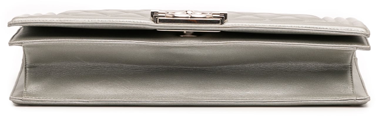 Chanel Quilted Lambskin Boy Flap Clutch Zilver