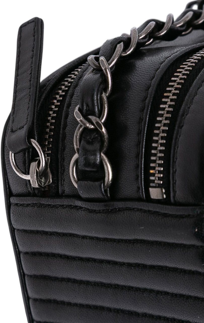 Chanel Small Quilted Lambskin Coco Boy Camera Bag Zwart