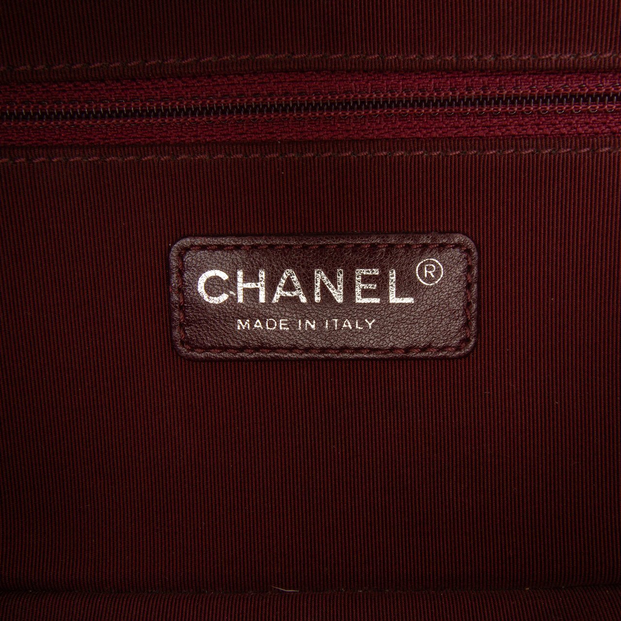Chanel Small Quilted Lambskin Coco Boy Camera Bag Zwart