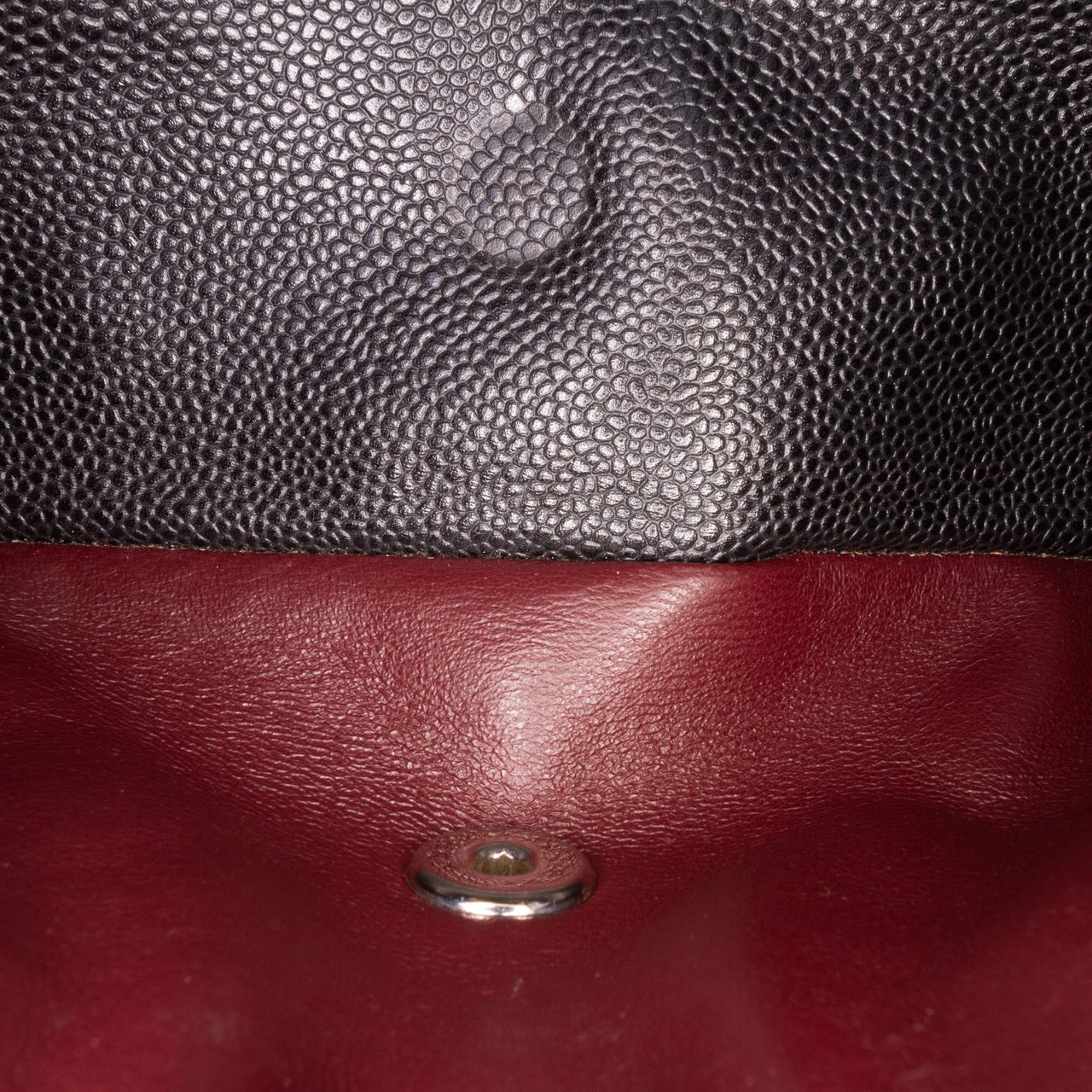 Chanel Jumbo Classic Caviar Double Flap Zwart