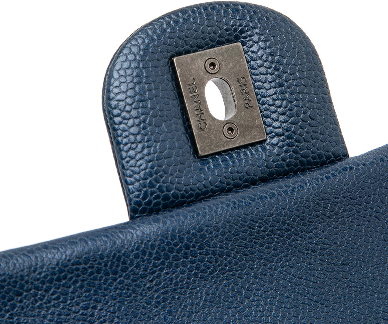 Chanel Medium Quilted Iridescent Caviar Easy Flap Blauw