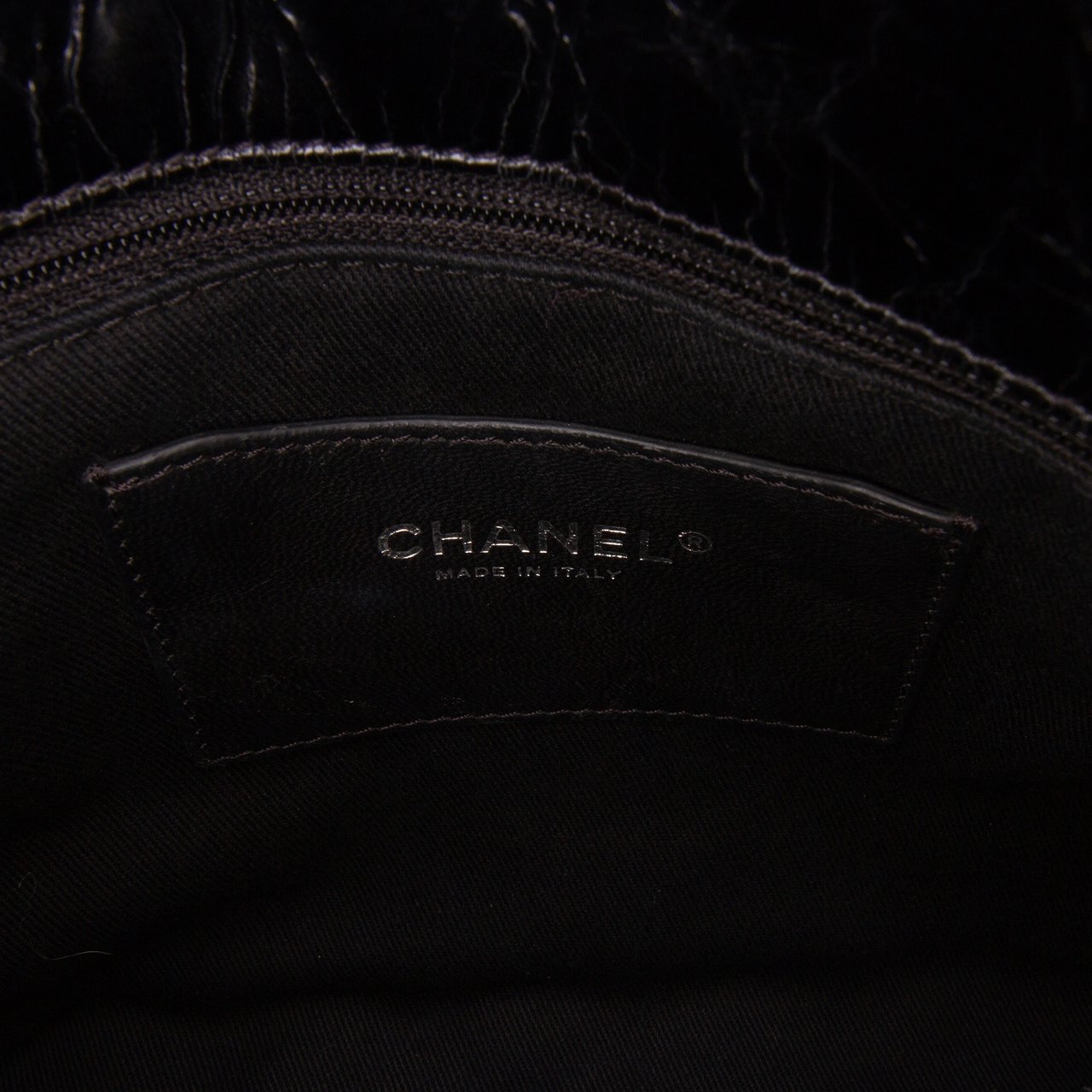 Chanel Large Aged Calfskin Just Mademoiselle Bowling Bag Zwart