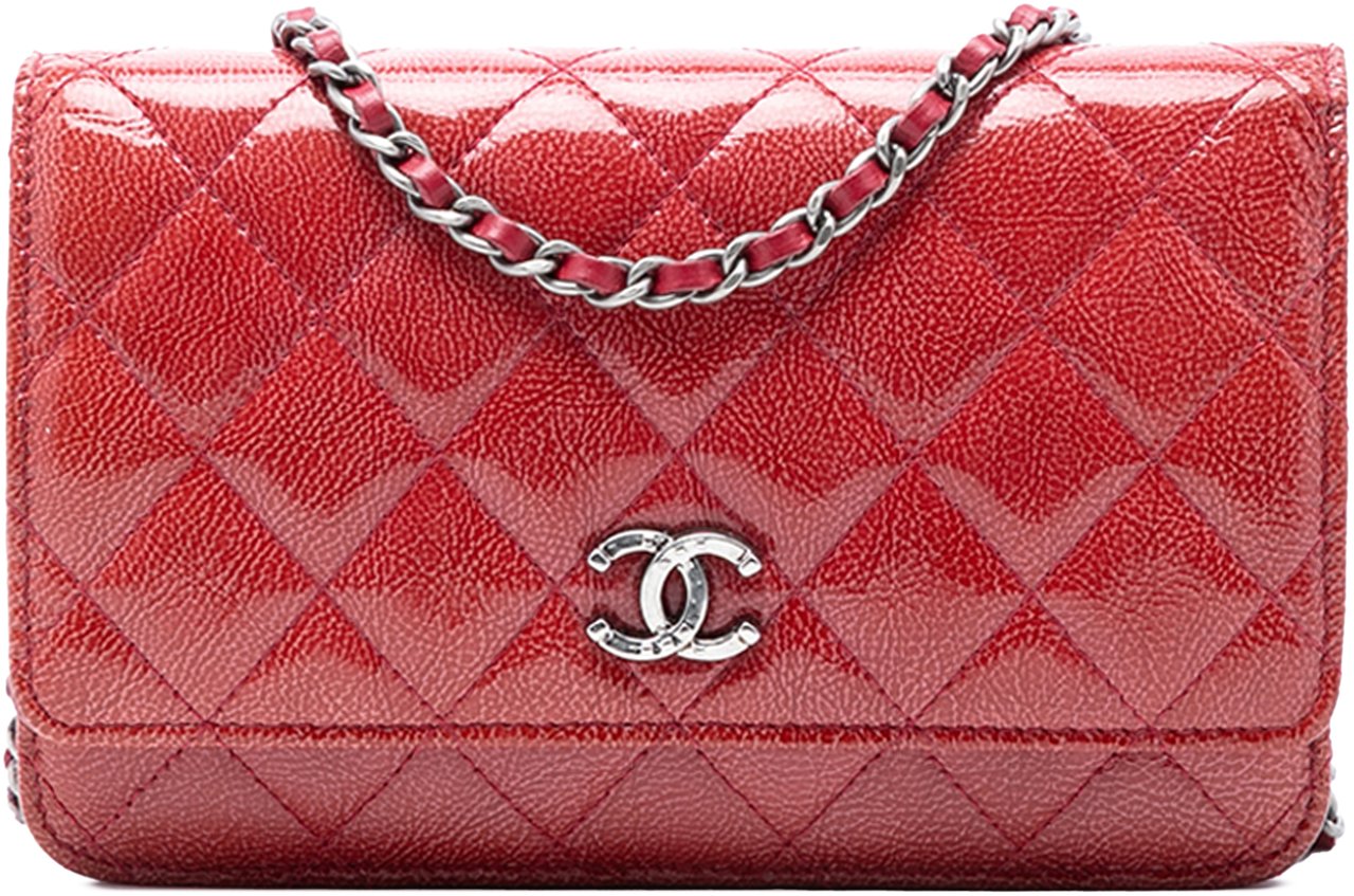 Chanel Paris Dallas CC Quilted Patent Goatskin Wallet on Chain Rood