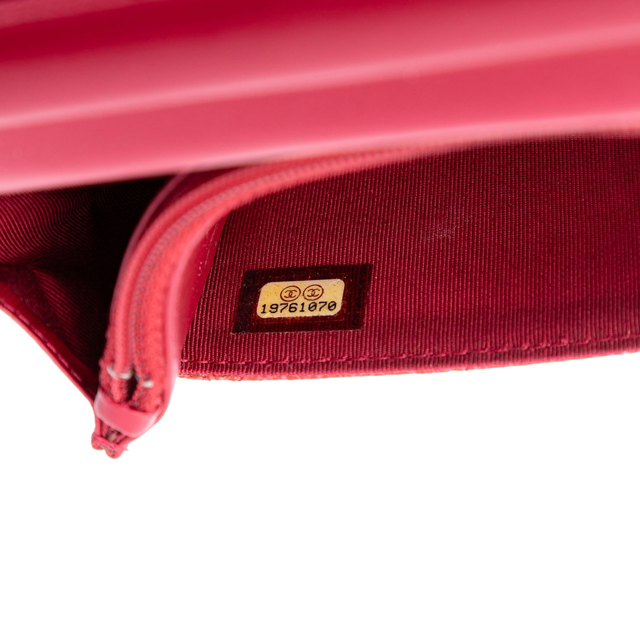 Chanel Paris Dallas CC Quilted Patent Goatskin Wallet on Chain Rood