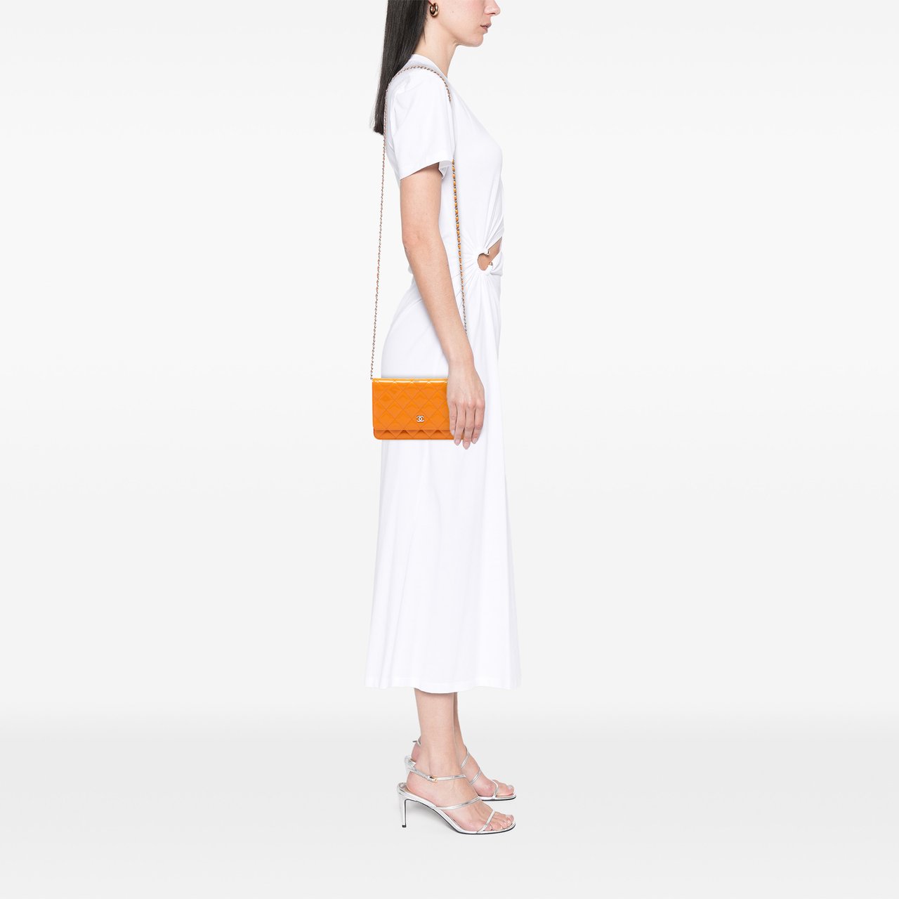 Chanel CC Quilted Patent Wallet on Chain Oranje