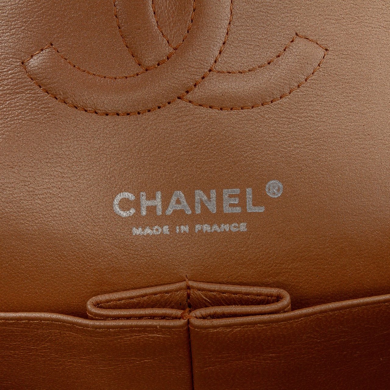 Chanel Medium Classic Metallic Caviar Double Flap Bruin