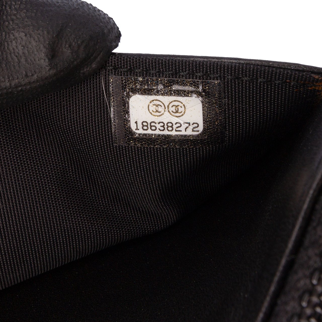 Chanel CC Embossed Lambskin Wallet On Chain Zwart