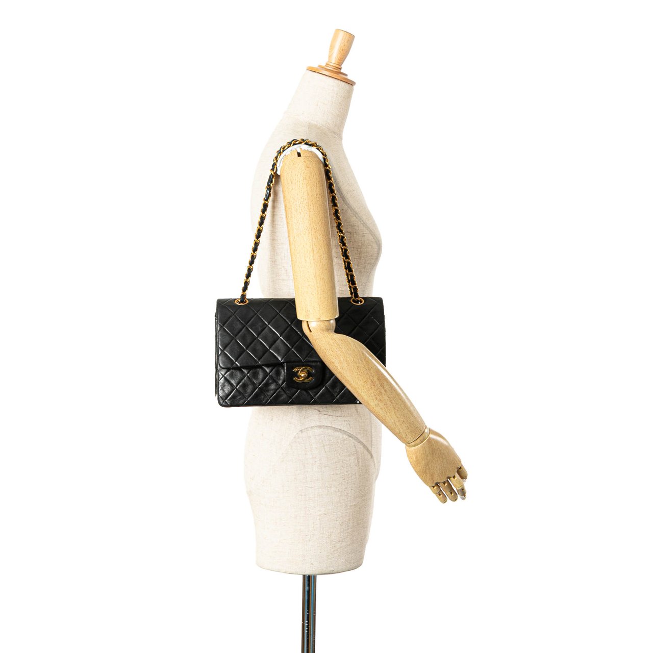 Chanel Medium Classic Lambskin Double Flap Zwart