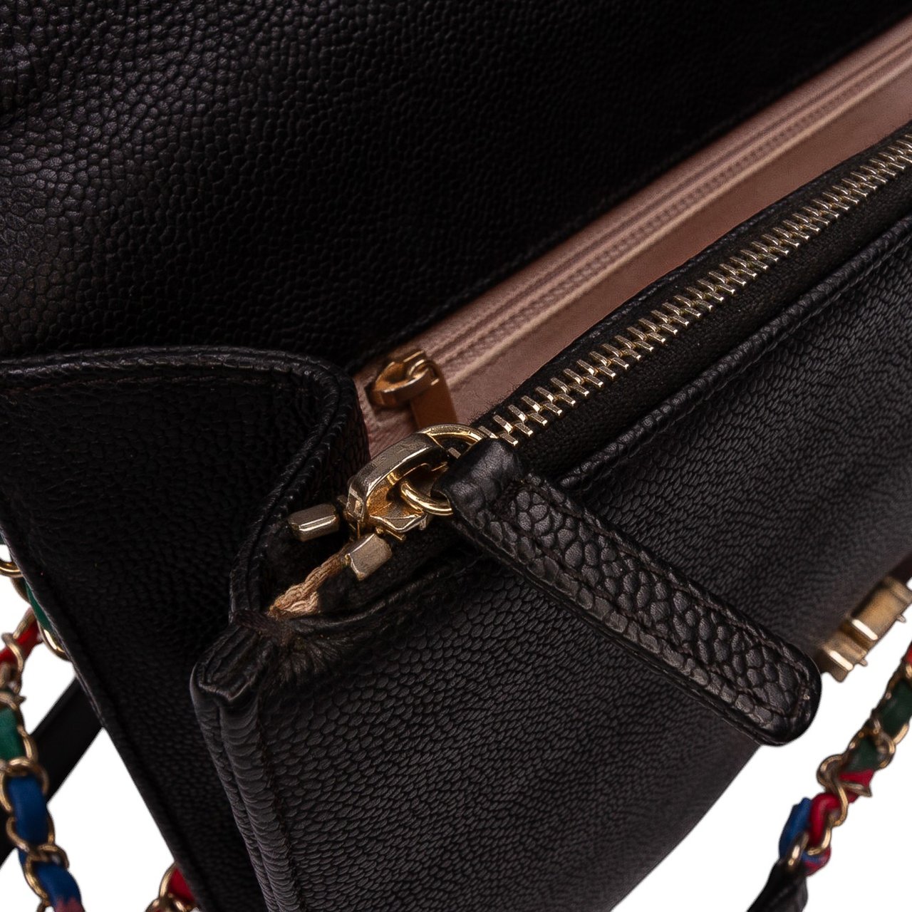 Chanel Paris Cuba Medium Caviar Thread Around Flap Zwart