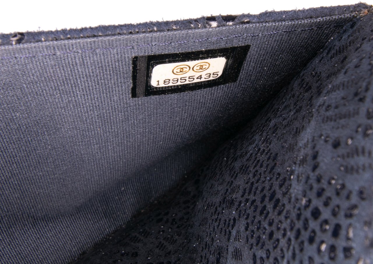 Chanel Lace Overlay Goatskin Wallet On Chain Blauw