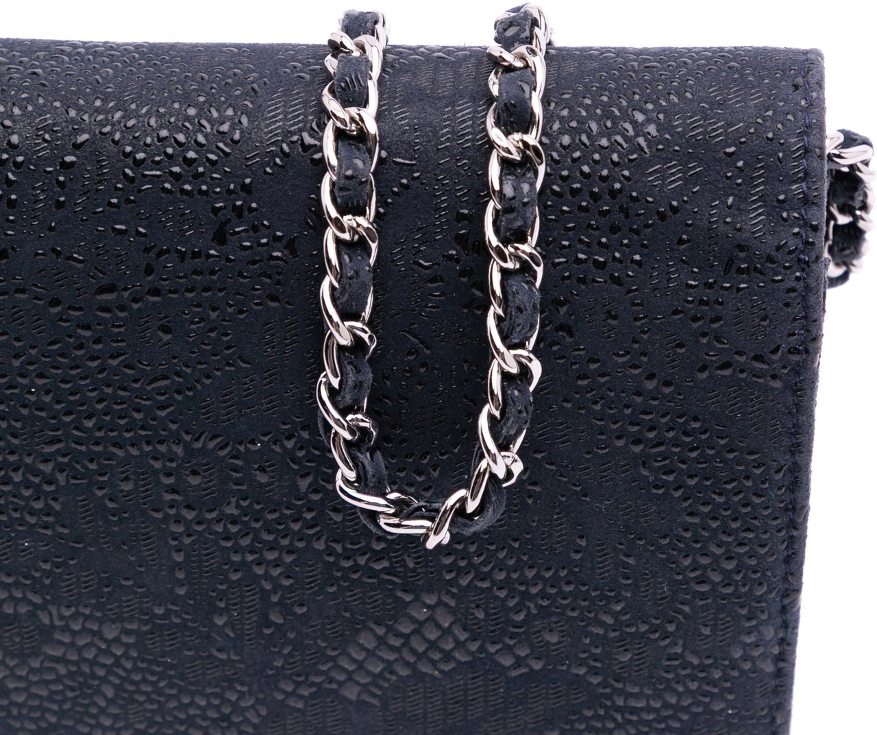 Chanel Lace Overlay Goatskin Wallet On Chain Blauw