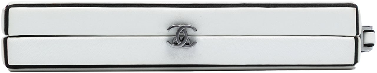 Chanel CC Lambskin Box Clutch Wit